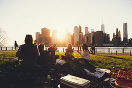 friends-in-nyc-iseatz